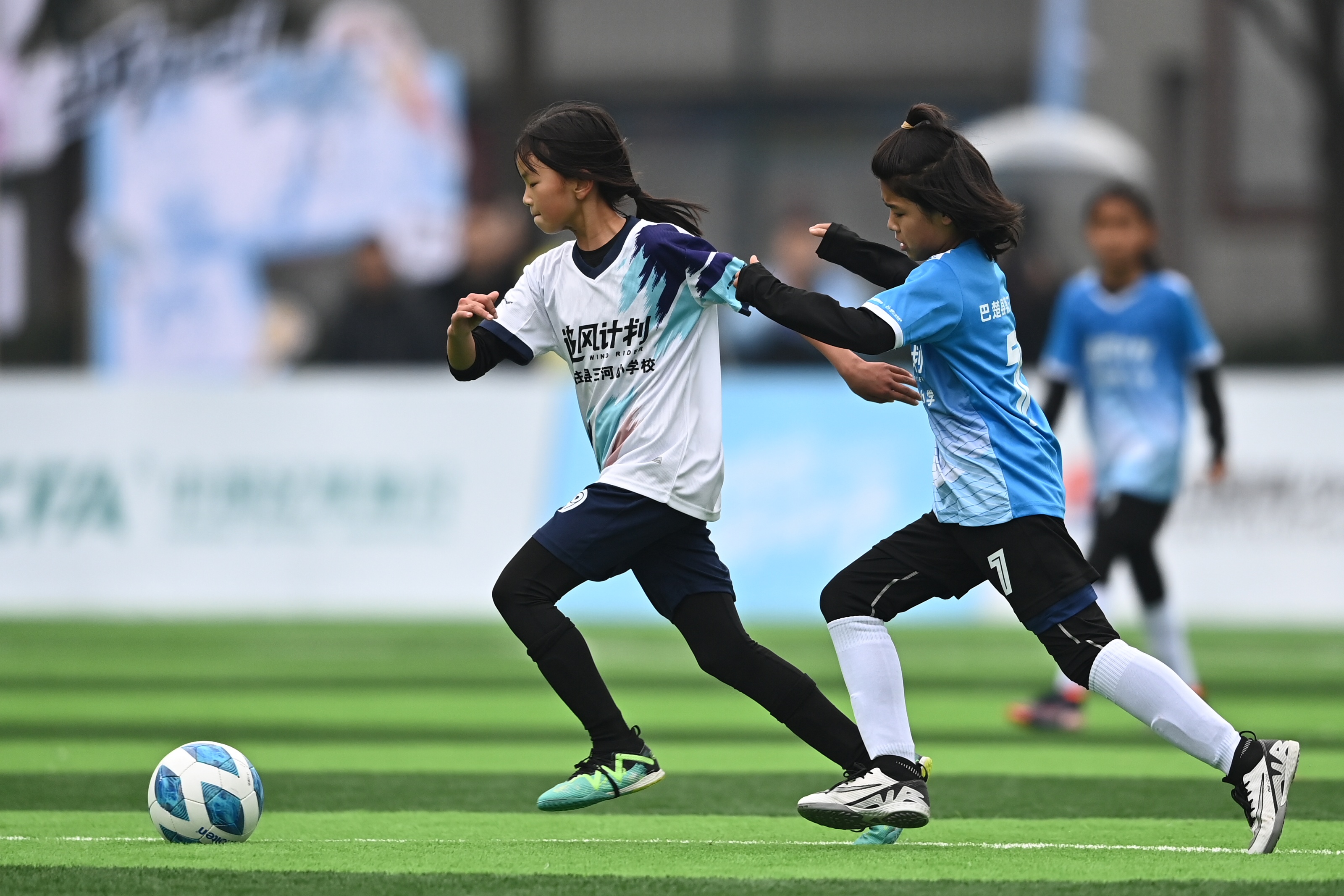 包含国内足球联赛战绩悬殊激励全队,冠军梦想争夺的词条 包含国内足球联赛战绩悬殊激励全队,冠军梦想争夺的词条