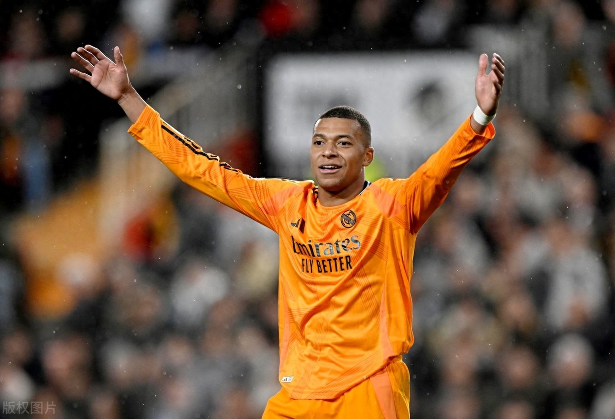 瓦伦西亚成功晋级，进军欧洲精英赛事半决赛