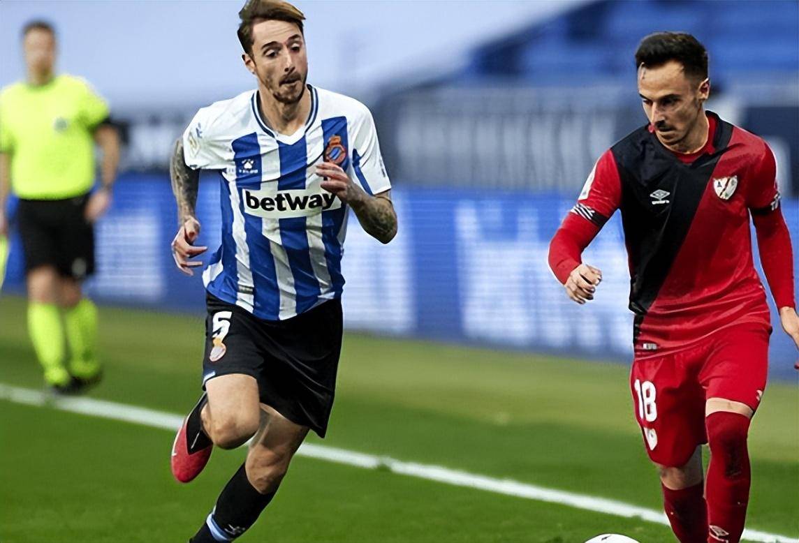 圣埃蒂安状态低迷，保级形势严峻