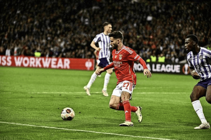 关于纷乱纷呈！欧预赛战况激烈，一触即发的信息