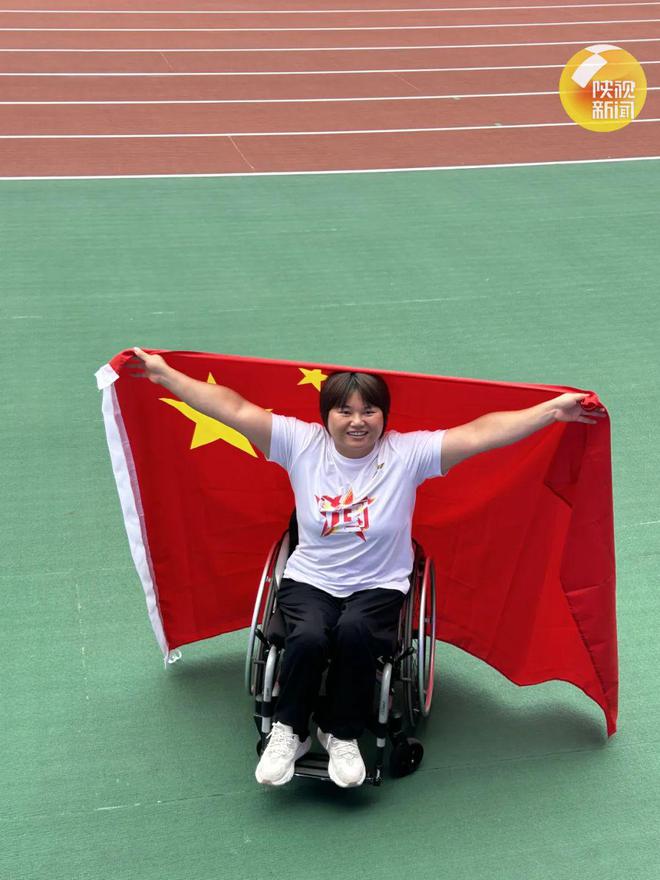 保加利亚射击选手斩获铜牌，表现突出