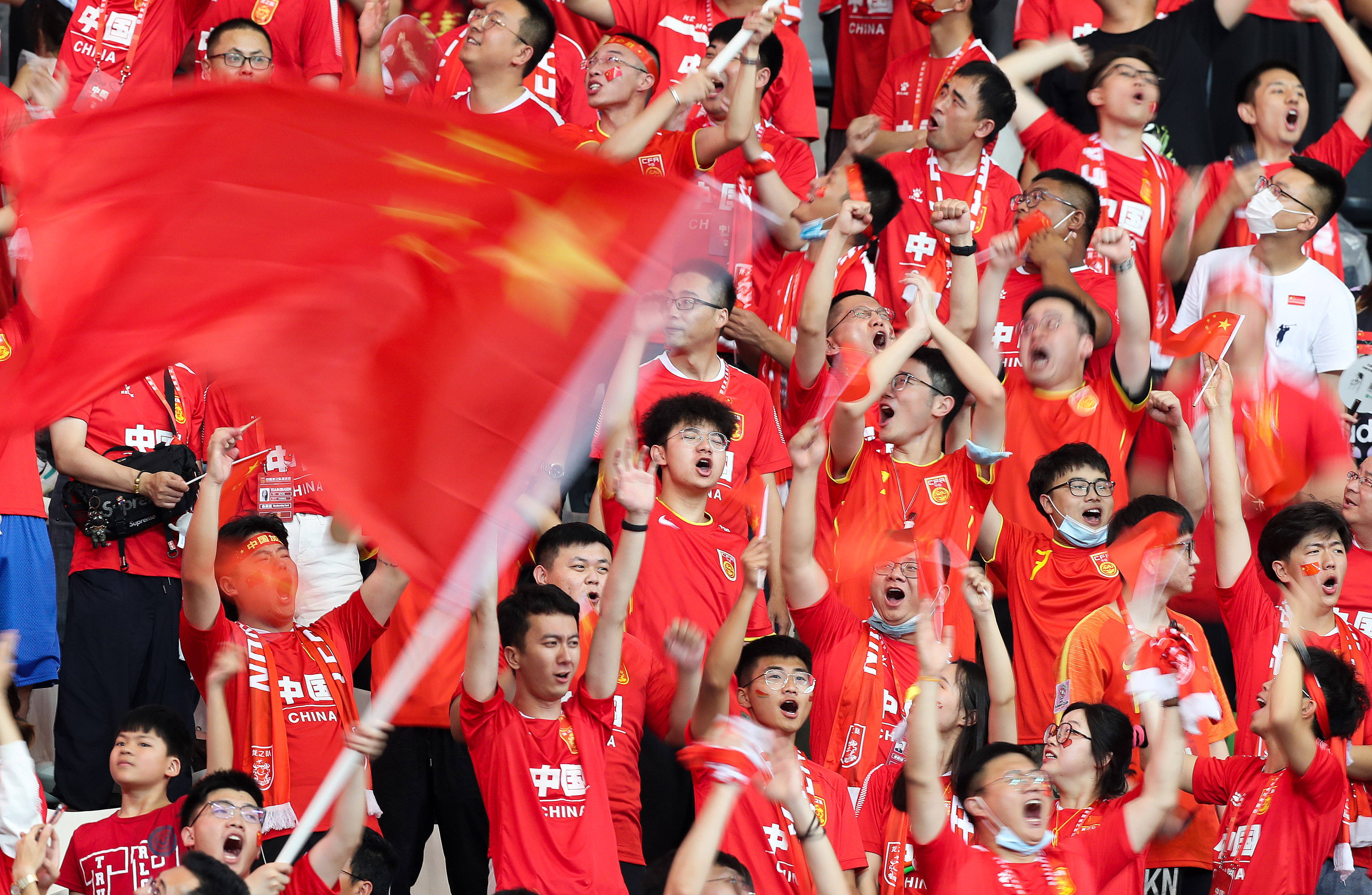 印度尼西亚队在比赛中逆转比分，取得胜利