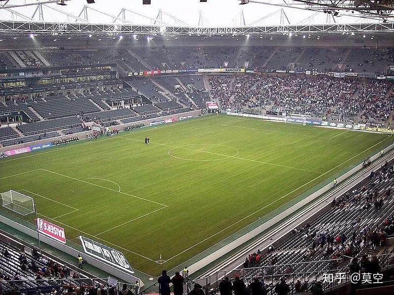 包含南昌飞翔在主场战胜强敌，斩获关键胜利的词条