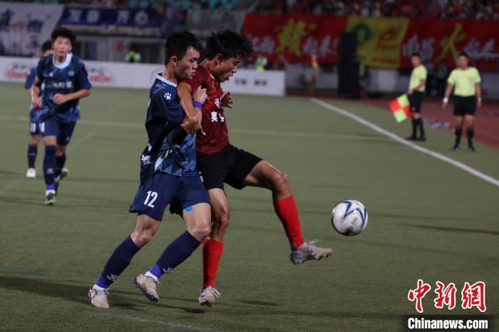 竞技场上的激烈比拼,焦点纷至沓来 竞技场上的激烈比拼,焦点纷至沓来