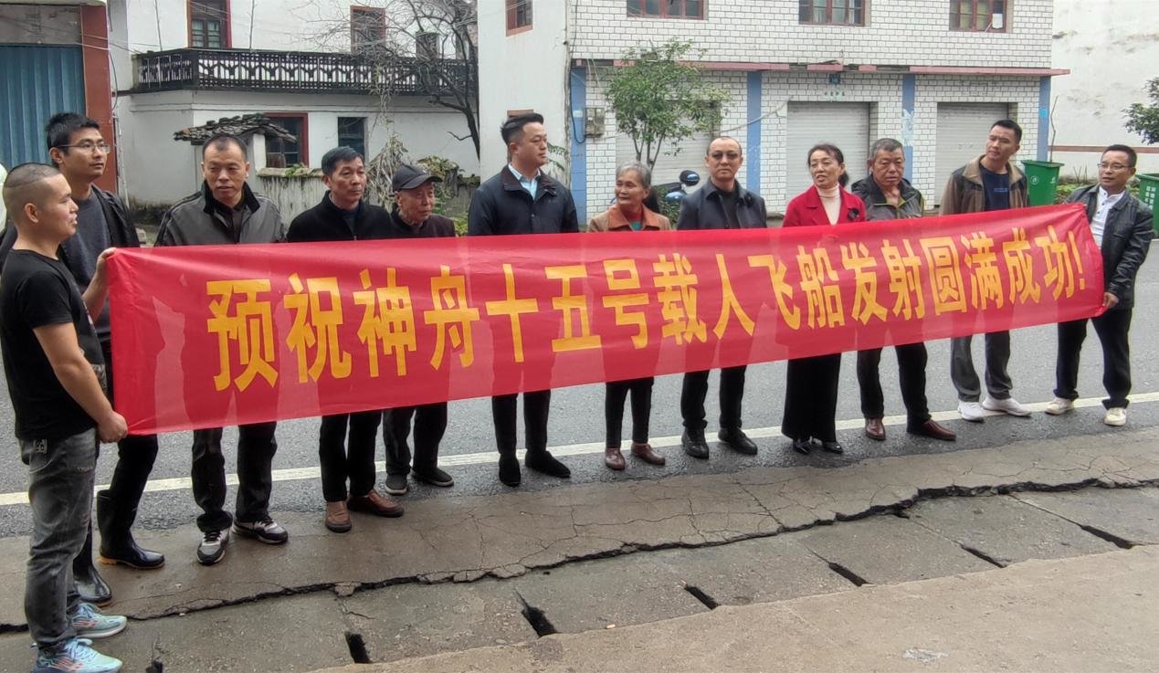 奥地利劲旅红白军团再度出征，备战争夺胜利