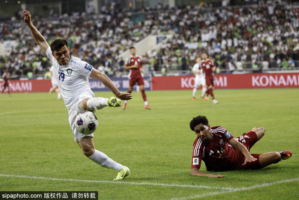 包含英雄聚首！足球比赛中顶尖球星齐聚一堂的词条