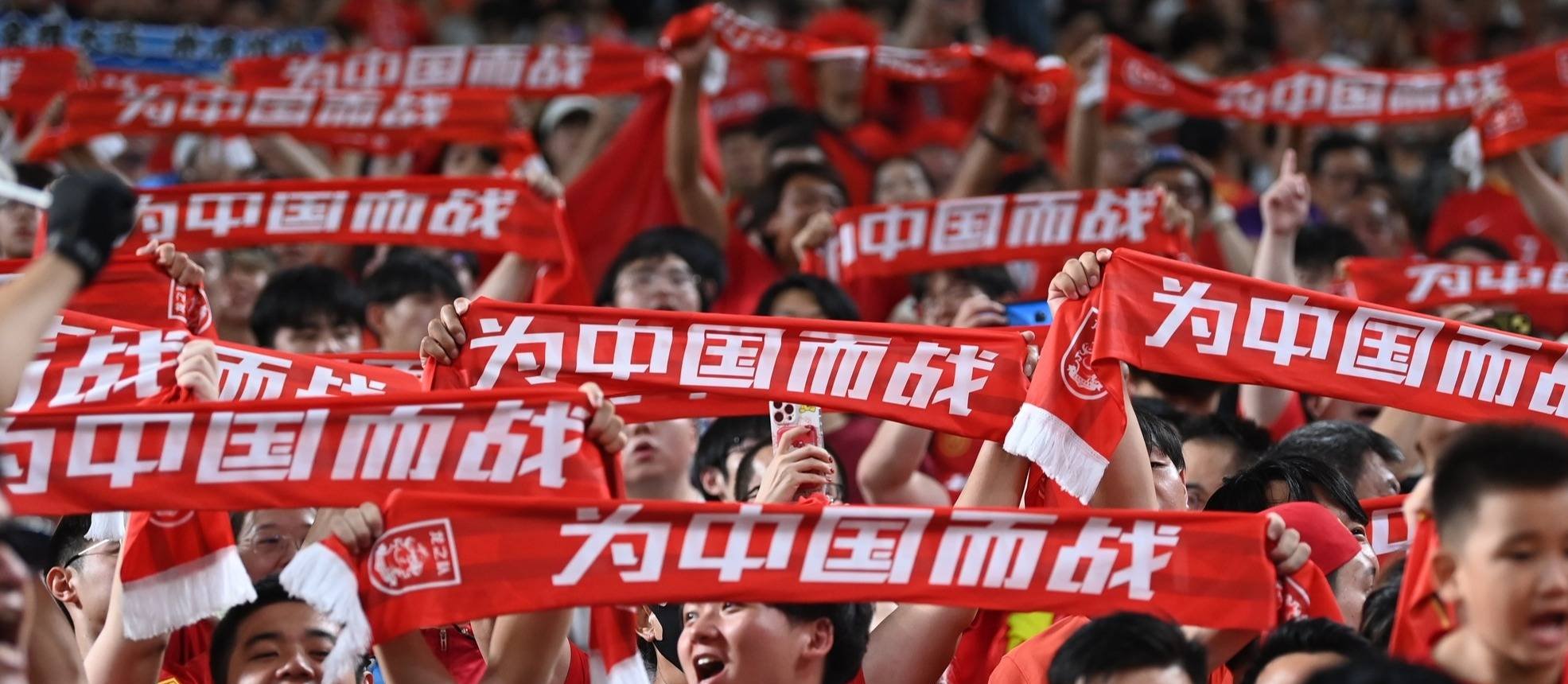 突尼斯队主场夺胜在望，球队士气高昂