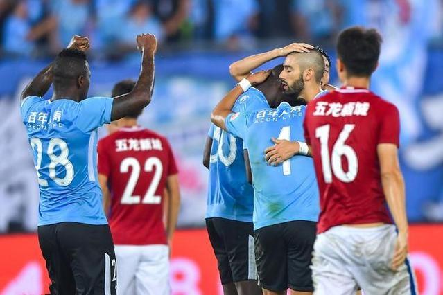 大连一方主场不敌鲁能，遭遇两连败