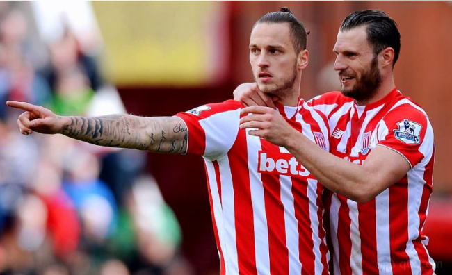 斯托克城逆转比分,制造惊喜 斯托克城逆转比分,制造惊喜