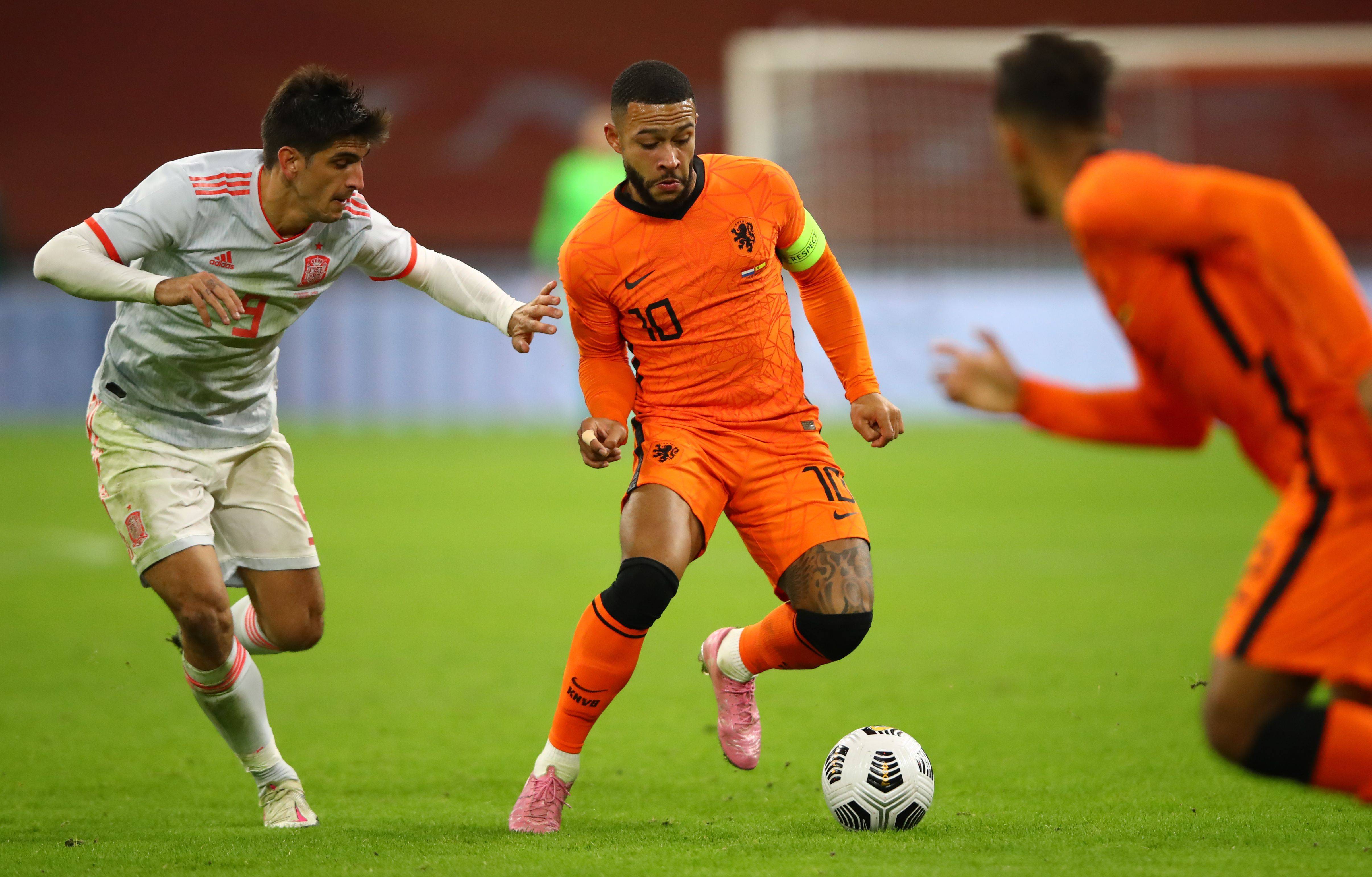 荷兰对阵土耳其，谁能笑到最后胜负难料