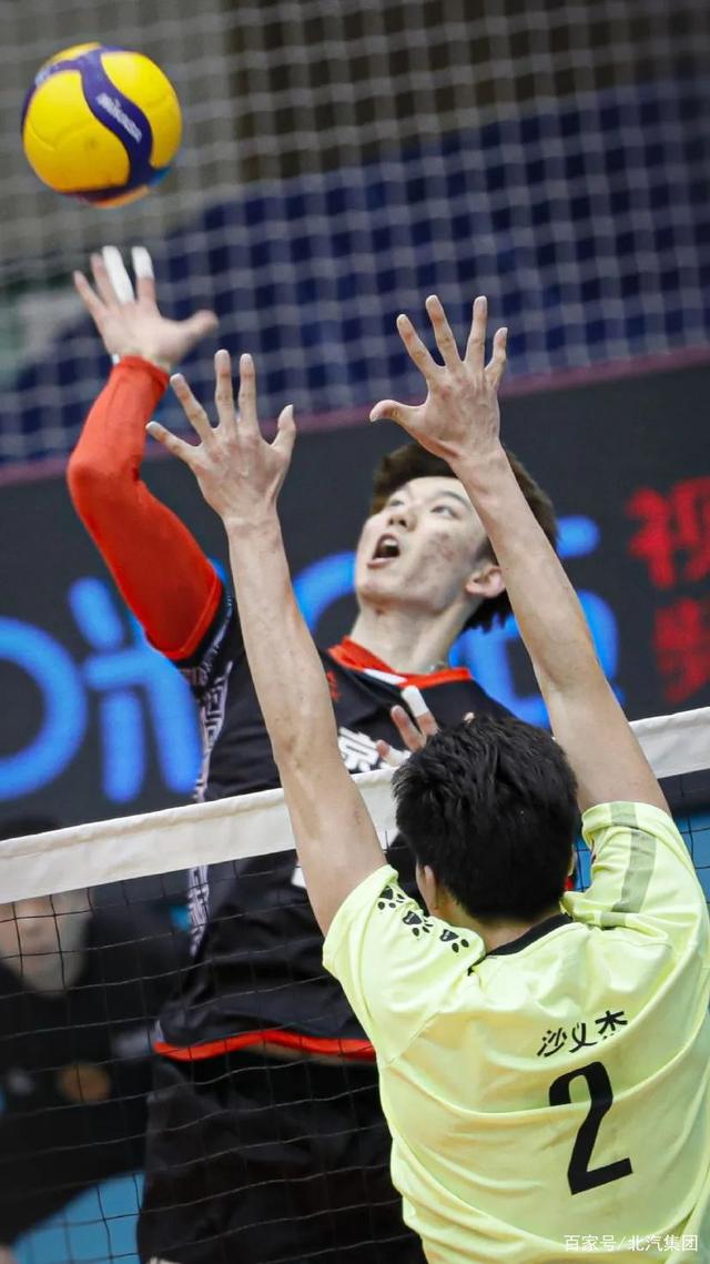 包含HLE血洗WBG，369完成史诗逆转强强对话四强赛，强势挺进下一轮的词条