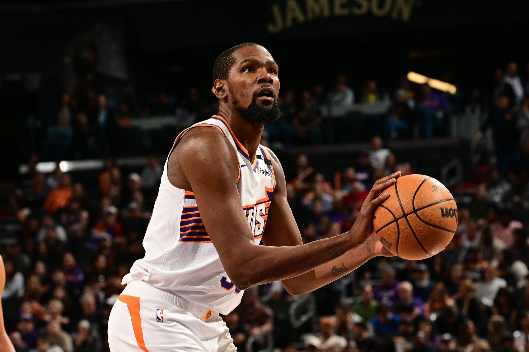 太阳队在季后赛中仍保持不败！