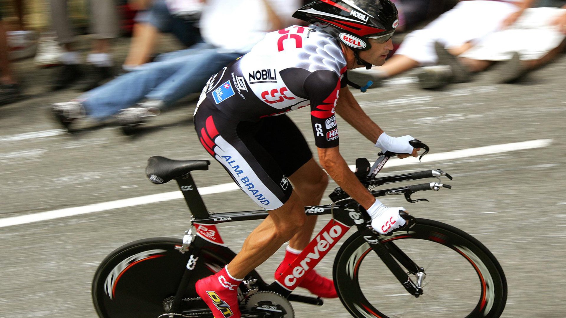 羽球大战中的孤胆英雄,桃田贤斗如何扛起全队逆风前行